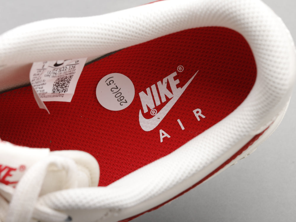 LW - AF1 retro white red low top