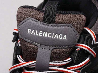 LW - Bla Track Black Red Sneaker