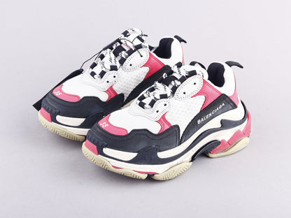 LW - Bla Triple S Black And White Powder Sneaker