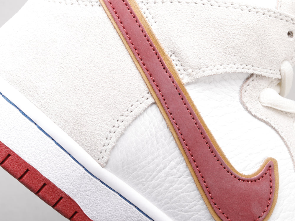 LW - Beige and red hook high top knight color matching