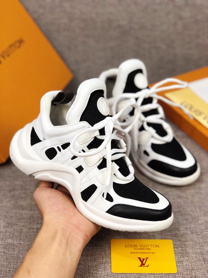 LW - LUV Archlight Black White Sneaker