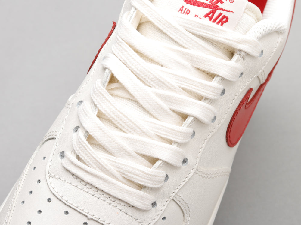 LW - AF1 retro white red low top