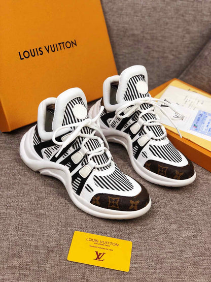 LW - LUV Archlight Black White Sneaker