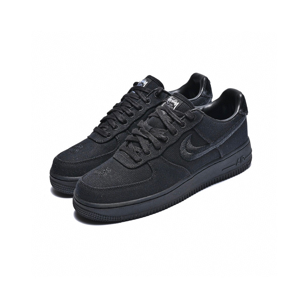 LW - AF1 x Stussy Collaboration Pure Black