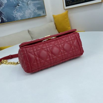 LW - Luxury Handbags DIR 068