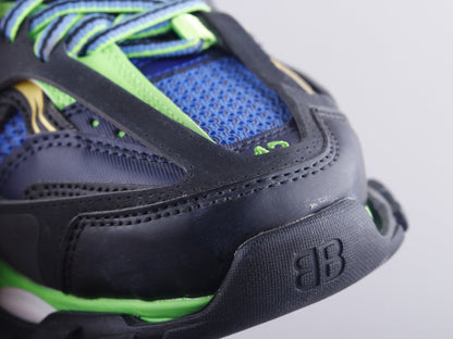 LW - Bla Track Three Generations Sneaker