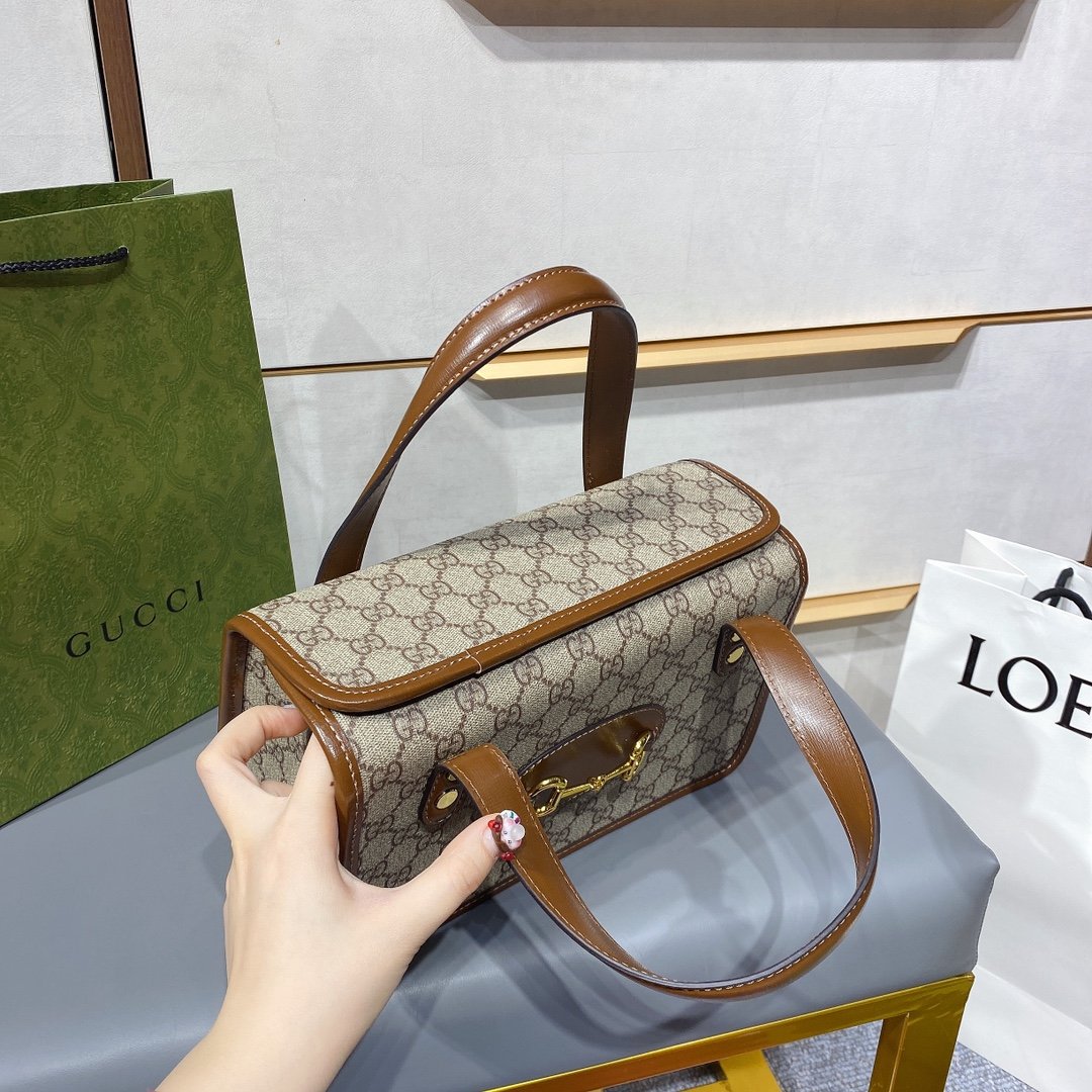 LW - Luxury Handbags GCI 292