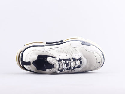 LW - Bla Triple S New Gray Sneaker