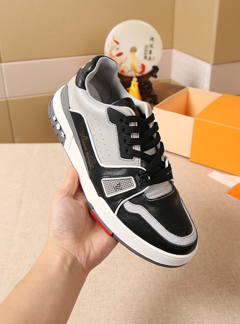 LW - LUV SurfaLW In LWnogram Black Gray Sneaker