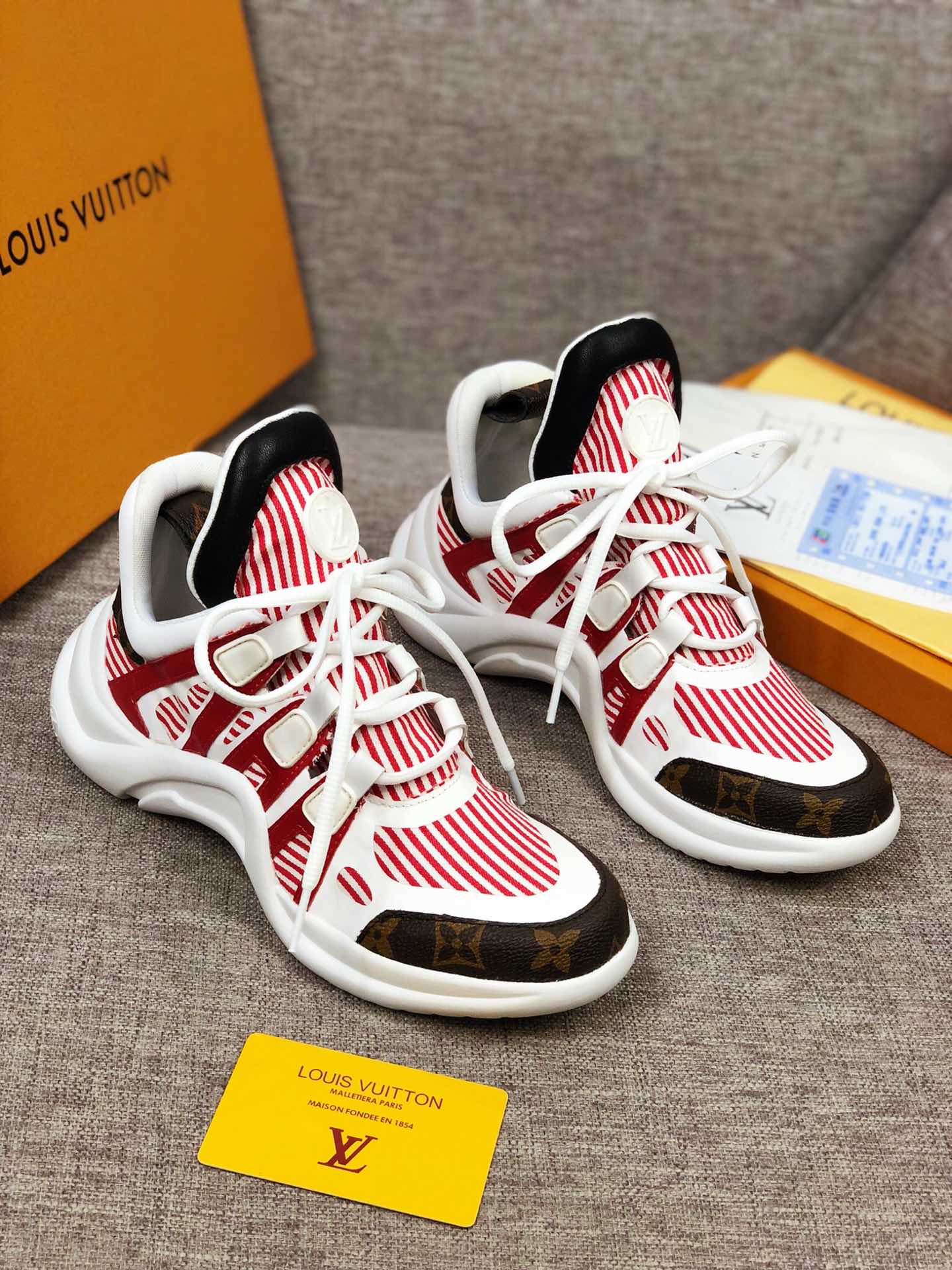 LW - LUV Archlight White Red Brown Sneaker