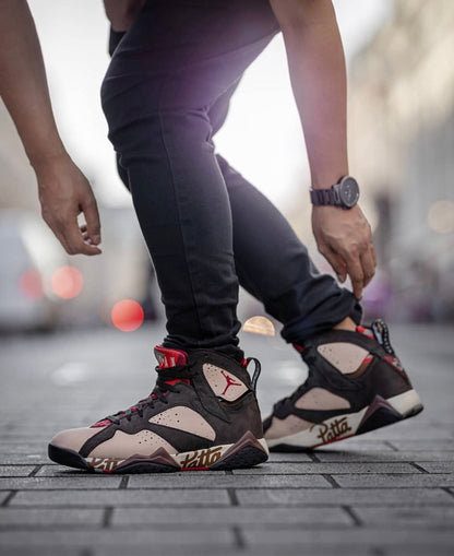 LW - AJ7 PATTA joint black and gray