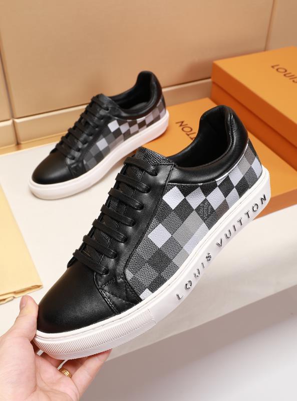 LW - LUV Black Sneaker