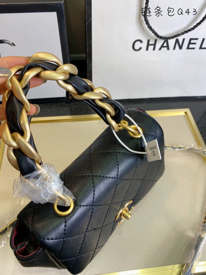 LW - Luxury Handbags CHL 125