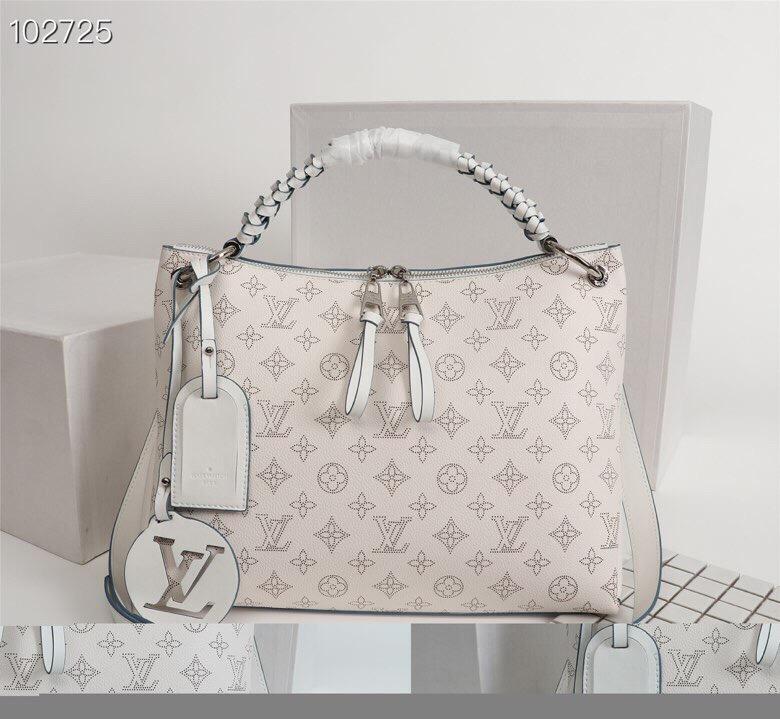 LW - Luxury Handbags LUV 223