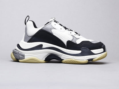 LW - Bla Triple-S Black And White Sneaker