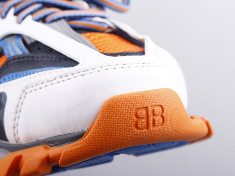 LW - Bla Track Three Generations Sneaker