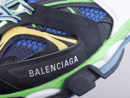 LW - Bla Track Three Generations Sneaker