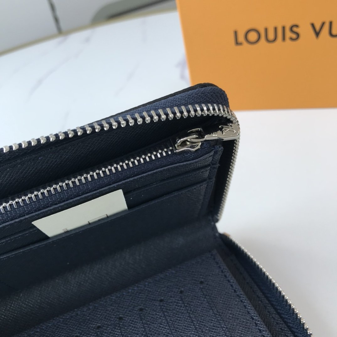 LW - New Arrival Wallet LUV 010